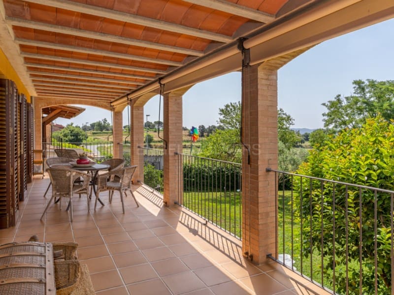 5 soveværelse Byhus til salg i Cruilles Monells i Sant Sadurni de I'Heura med swimmingpool garage - € 1.350.000 (Ref: 9253785)