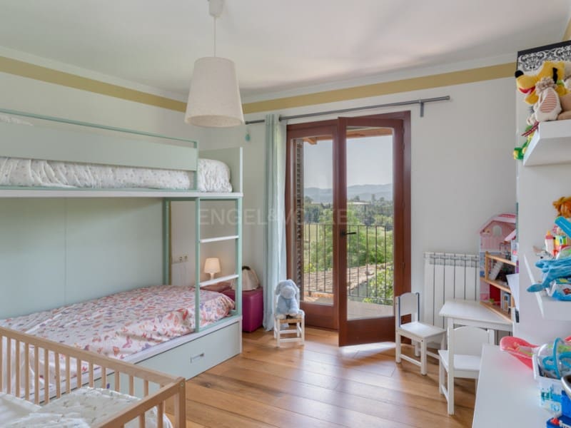 5 soveværelse Byhus til salg i Cruilles Monells i Sant Sadurni de I'Heura med swimmingpool garage - € 1.350.000 (Ref: 9253785)