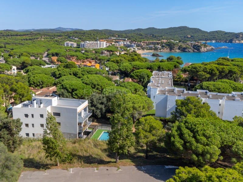 3 bedroom Apartment for sale in Palamos - € 395,000 (Ref: 9262861)