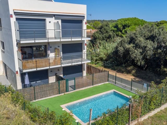3 bedroom Apartment for sale in Sant Joan de Palamós, Palamós - € 395,000 (Ref: 9262861)