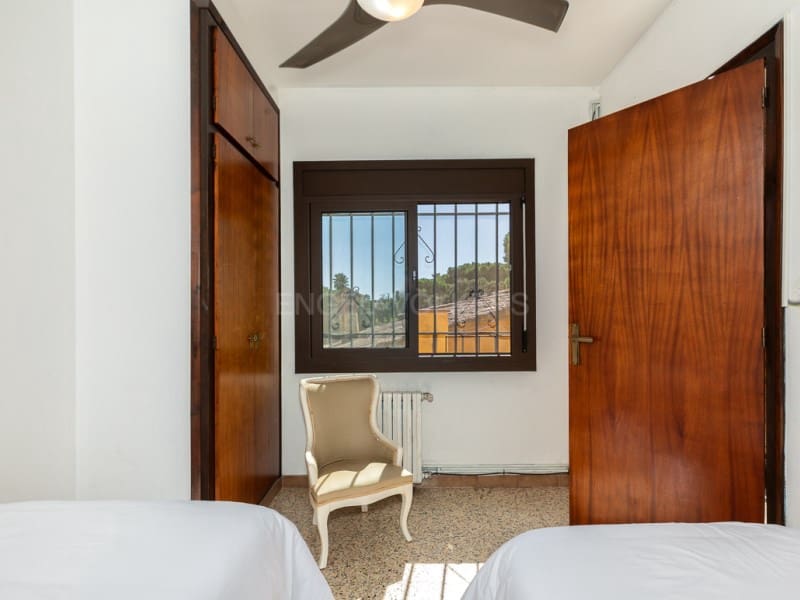 5 soveværelse Villa til salg i Calonge i Sant Antoni med swimmingpool - € 490.000 (Ref: 9262863)