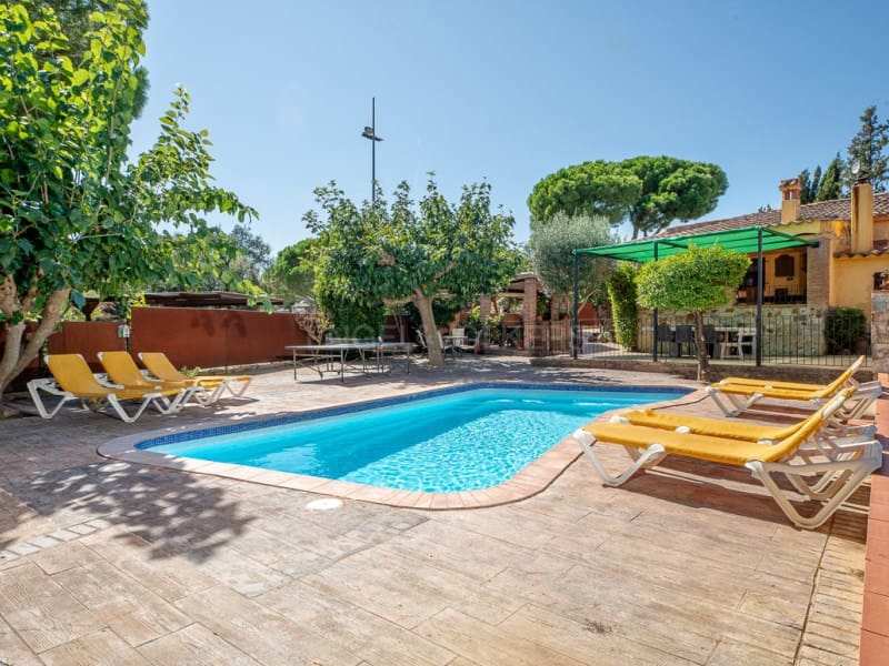 5 soveværelse Villa til salg i Calonge i Sant Antoni med swimmingpool - € 490.000 (Ref: 9262863)