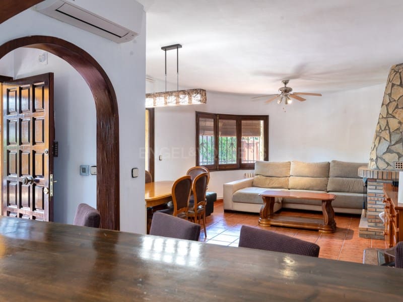 5 soveværelse Villa til salg i Calonge i Sant Antoni med swimmingpool - € 490.000 (Ref: 9262863)