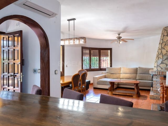 Chalet de 5 habitaciones en Calonge i Sant Antoni en venta con piscina - 490.000 € (Ref: 9262863)