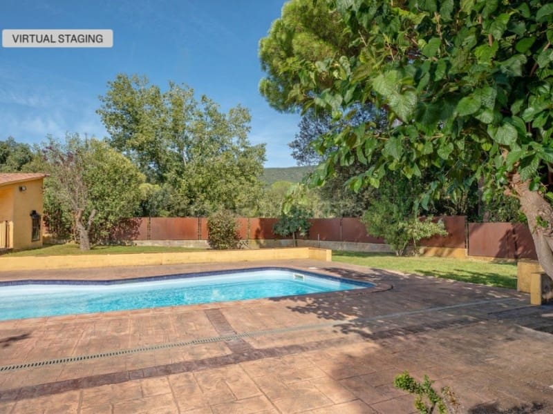 5 soveværelse Villa til salg i Calonge i Sant Antoni med swimmingpool - € 490.000 (Ref: 9262863)