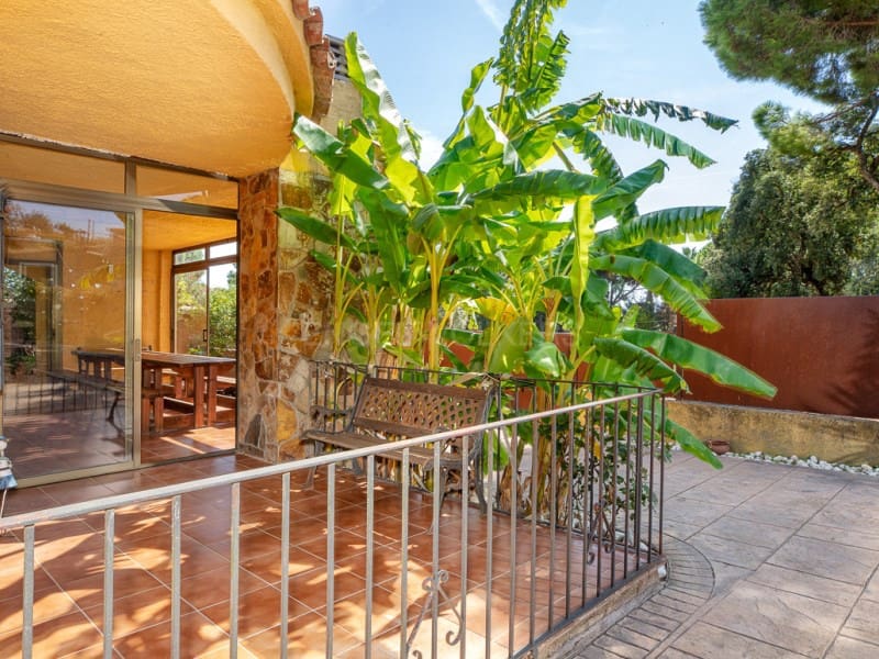 5 soveværelse Villa til salg i Calonge i Sant Antoni med swimmingpool - € 490.000 (Ref: 9262863)
