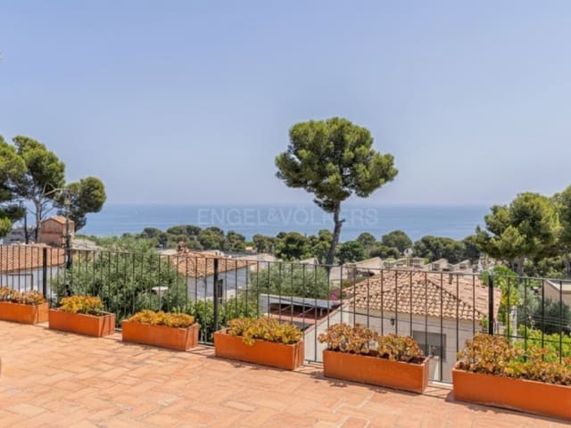 6 chambre Villa/Maison à vendre à Platja d'Aro, Castell-Platja d'Aro avec piscine garage - 995 000 € (Ref: 9265502)