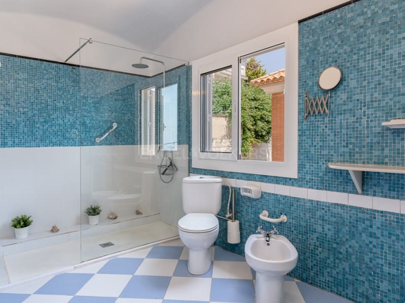 6 chambre Villa/Maison à vendre à Platja d'Aro avec piscine garage - 995 000 € (Ref: 9265502)