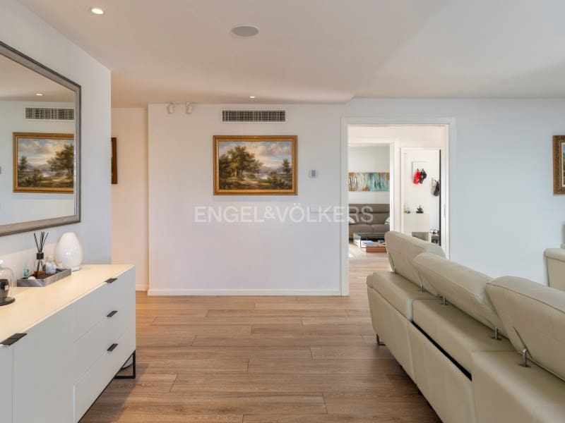 7 sypialnia Willa na sprzedaż w Santa Cristina d'Aro z basenem garażem - 2 800 000 € (Ref: 9303566)