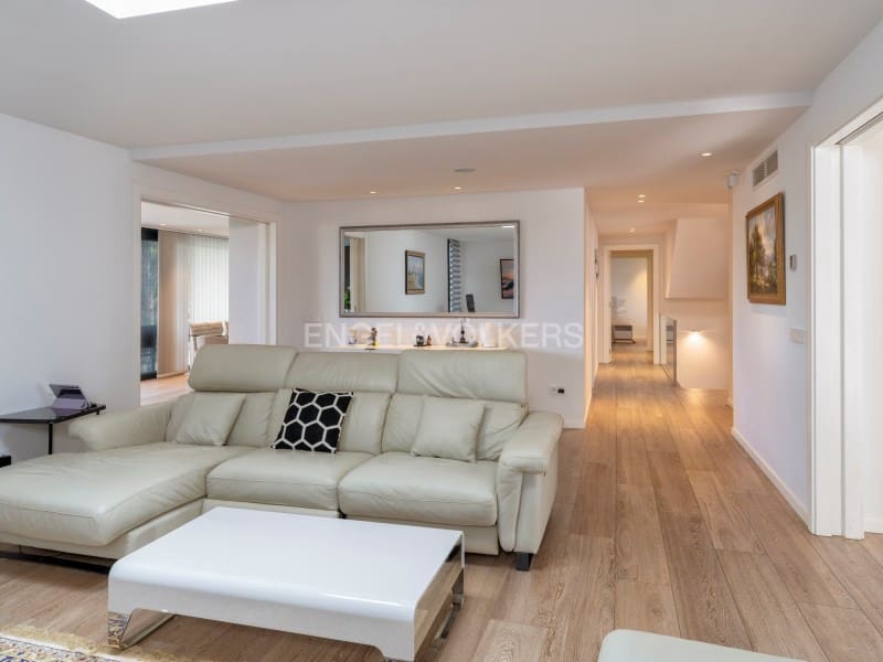 7 sypialnia Willa na sprzedaż w Santa Cristina d'Aro z basenem garażem - 2 800 000 € (Ref: 9303566)