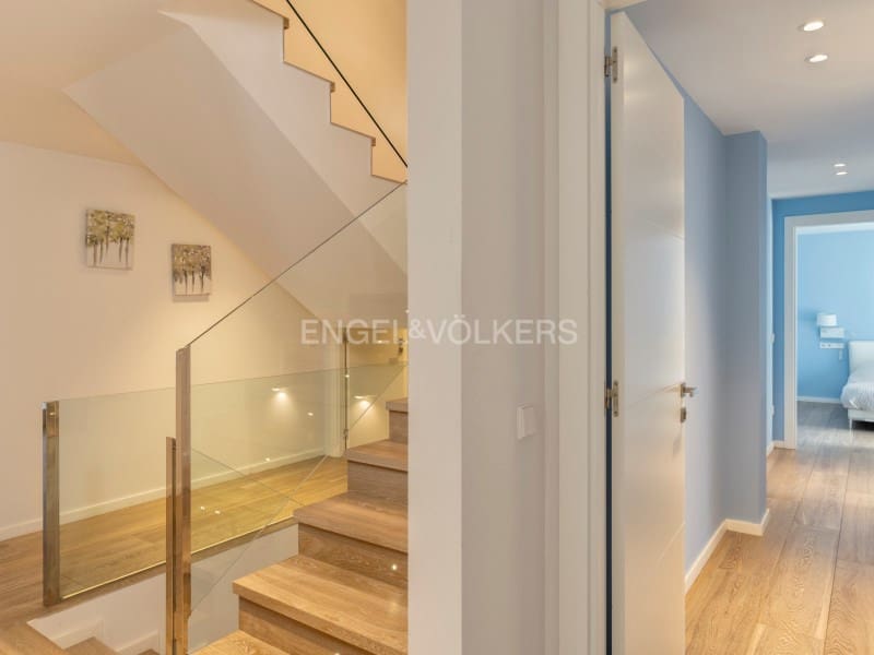 7 sypialnia Willa na sprzedaż w Santa Cristina d'Aro z basenem garażem - 2 800 000 € (Ref: 9303566)