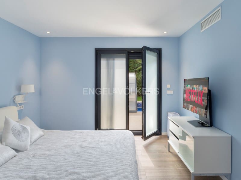 7 sypialnia Willa na sprzedaż w Santa Cristina d'Aro z basenem garażem - 2 800 000 € (Ref: 9303566)