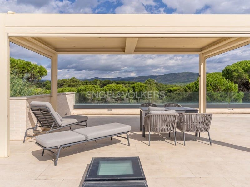 7 sypialnia Willa na sprzedaż w Santa Cristina d'Aro z basenem garażem - 2 800 000 € (Ref: 9303566)