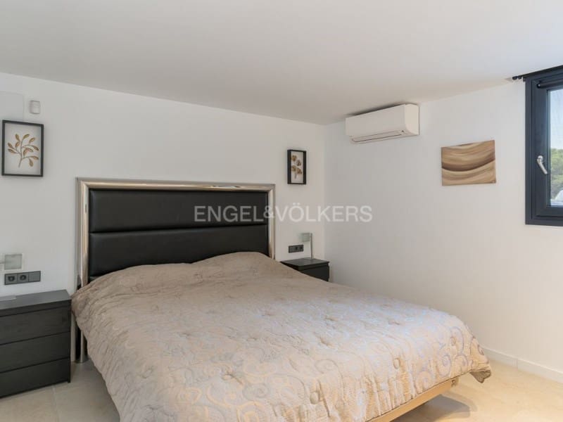 7 sypialnia Willa na sprzedaż w Santa Cristina d'Aro z basenem garażem - 2 800 000 € (Ref: 9303566)