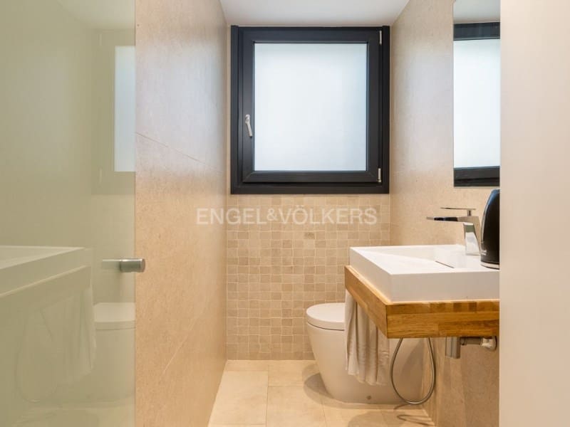 7 sypialnia Willa na sprzedaż w Santa Cristina d'Aro z basenem garażem - 2 800 000 € (Ref: 9303566)