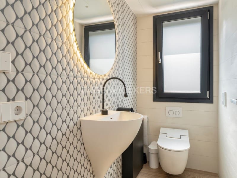 7 sypialnia Willa na sprzedaż w Santa Cristina d'Aro z basenem garażem - 2 800 000 € (Ref: 9303566)