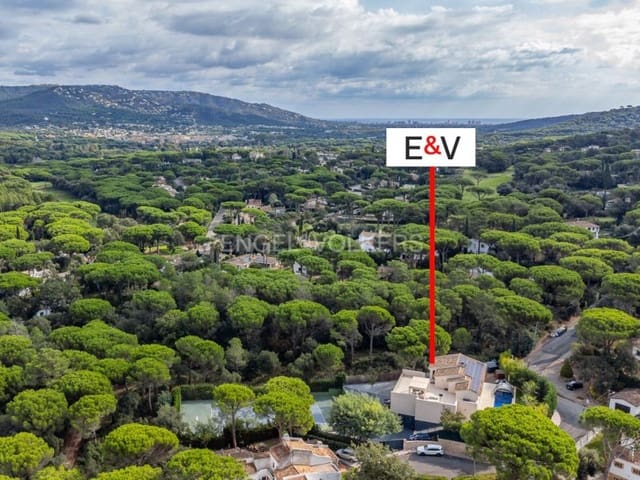 7 soveværelse Villa til salg i Santa Cristina d'Aro med swimmingpool garage - € 2.800.000 (Ref: 9303566)