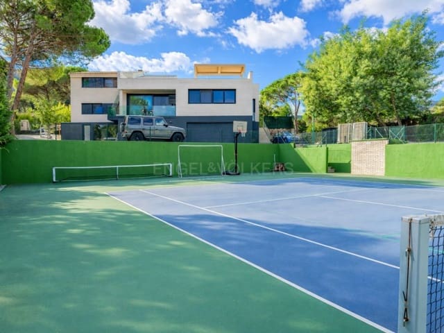 7 soveværelse Villa til salg i Santa Cristina d'Aro med swimmingpool garage - € 2.800.000 (Ref: 9303566)