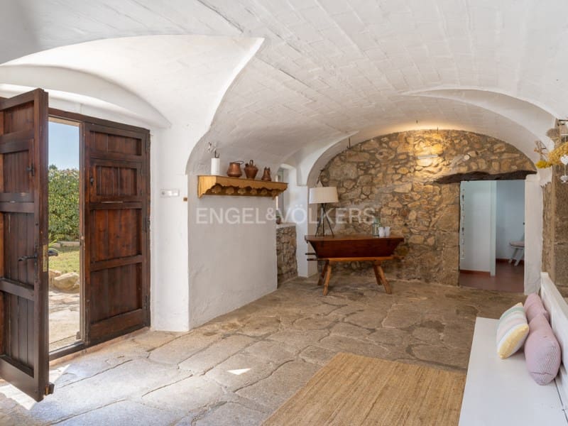 7 sypialnia Willa na sprzedaż w Santa Cristina d'Aro z basenem garażem - 1 590 000 € (Ref: 9305179)