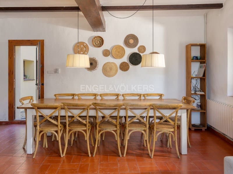 7 sypialnia Willa na sprzedaż w Santa Cristina d'Aro z basenem garażem - 1 590 000 € (Ref: 9305179)