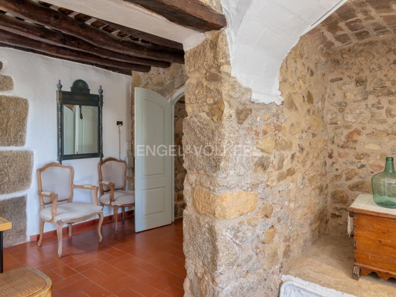 7 sypialnia Willa na sprzedaż w Santa Cristina d'Aro z basenem garażem - 1 590 000 € (Ref: 9305179)