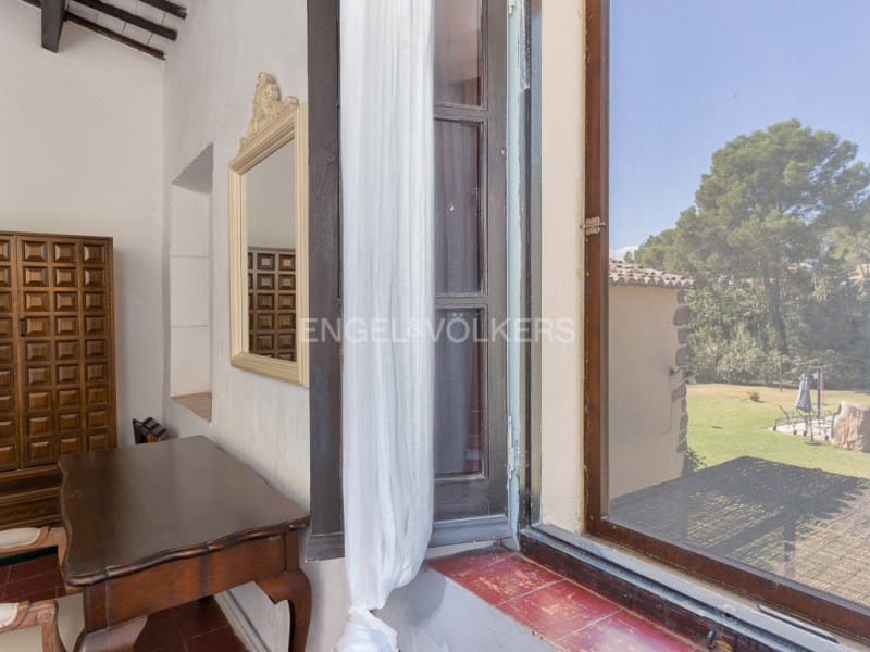 7 sypialnia Willa na sprzedaż w Santa Cristina d'Aro z basenem garażem - 1 590 000 € (Ref: 9305179)