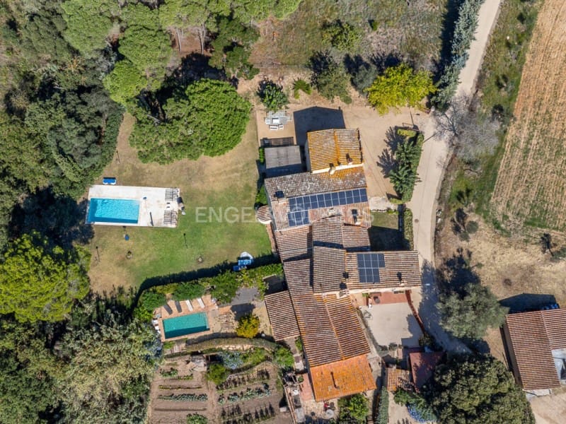 7 sypialnia Willa na sprzedaż w Santa Cristina d'Aro z basenem garażem - 1 590 000 € (Ref: 9305179)