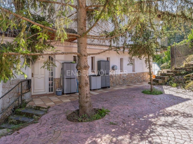 5 makuuhuone Huvila myytävänä paikassa Arbucies mukana uima-altaan - 489 000 € (Ref: 9312692)