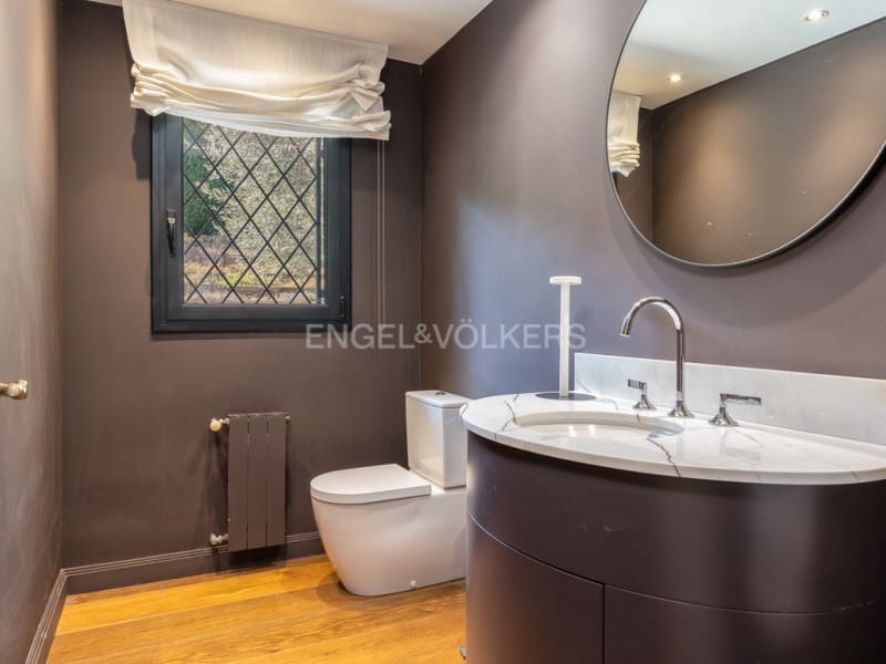 5 bedroom Villa for sale in Santa Cristina d'Aro with pool garage - € 2,500,000 (Ref: 9317734)