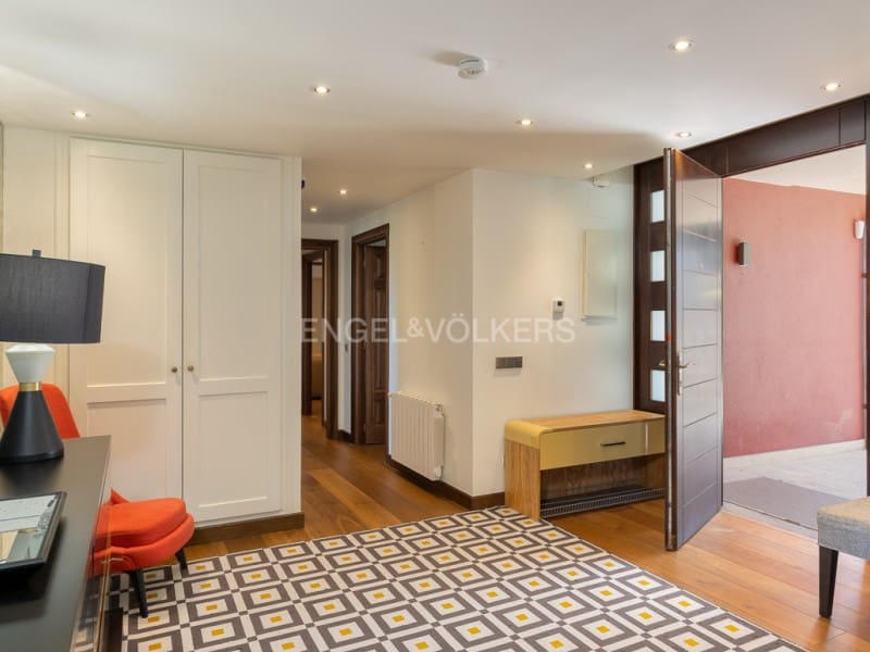 5 bedroom Villa for sale in Santa Cristina d'Aro with pool garage - € 2,500,000 (Ref: 9317734)