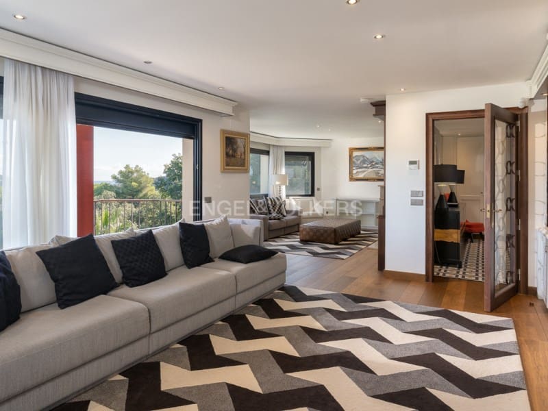 5 bedroom Villa for sale in Santa Cristina d'Aro with pool garage - € 2,500,000 (Ref: 9317734)