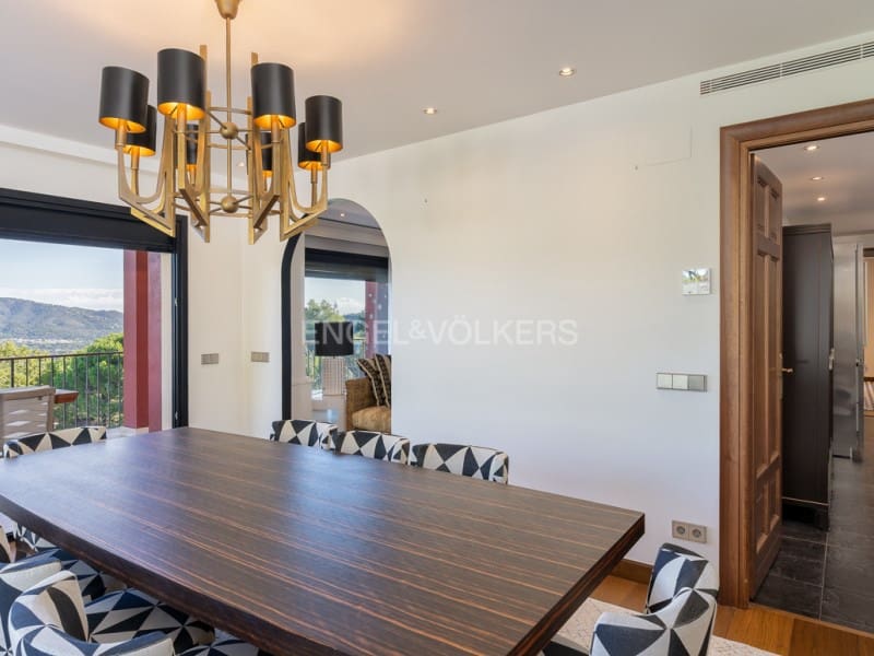 5 bedroom Villa for sale in Santa Cristina d'Aro with pool garage - € 2,500,000 (Ref: 9317734)