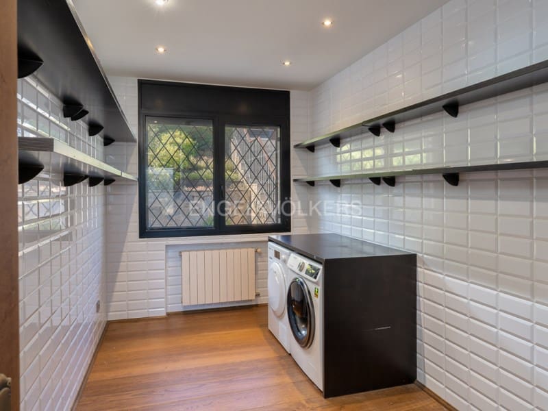 5 bedroom Villa for sale in Santa Cristina d'Aro with pool garage - € 2,500,000 (Ref: 9317734)