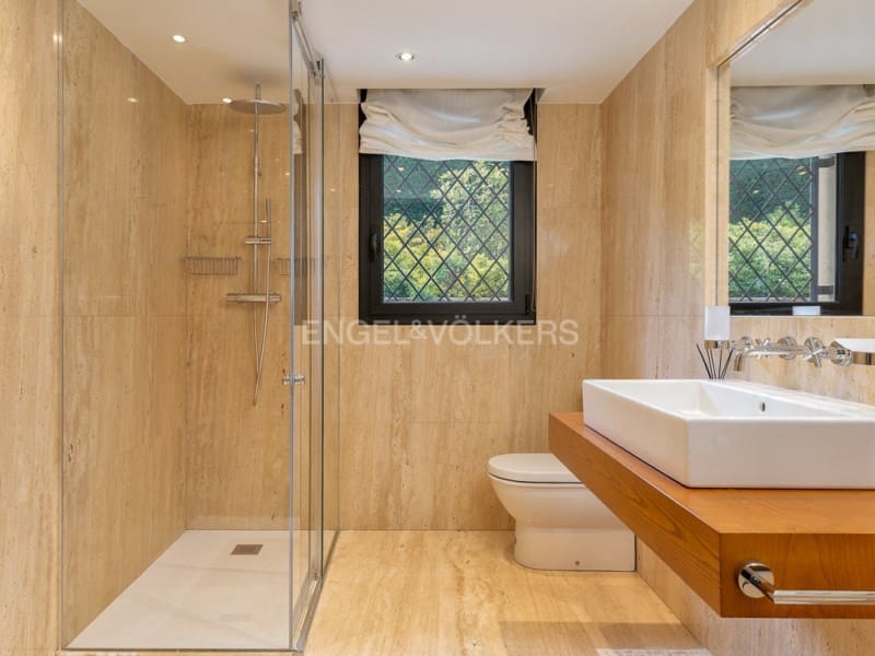 5 bedroom Villa for sale in Santa Cristina d'Aro with pool garage - € 2,500,000 (Ref: 9317734)