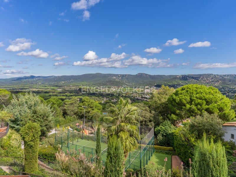 5 bedroom Villa for sale in Santa Cristina d'Aro with pool garage - € 2,500,000 (Ref: 9317734)