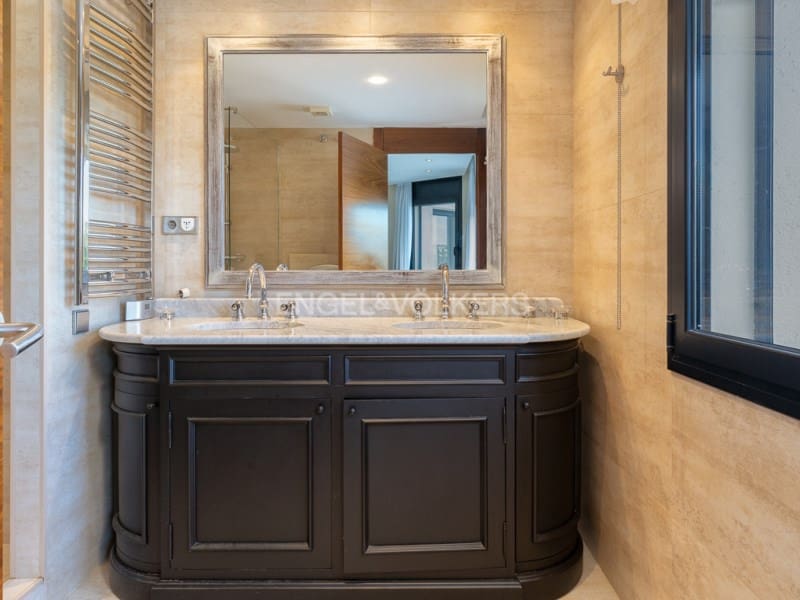 5 bedroom Villa for sale in Santa Cristina d'Aro with pool garage - € 2,500,000 (Ref: 9317734)