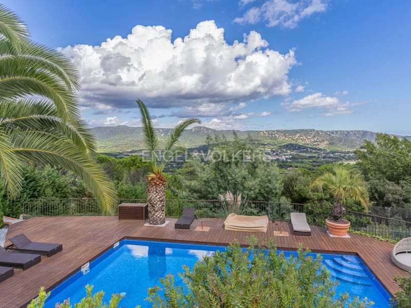 5 bedroom Villa for sale in Santa Cristina d'Aro with pool garage - € 2,500,000 (Ref: 9317734)