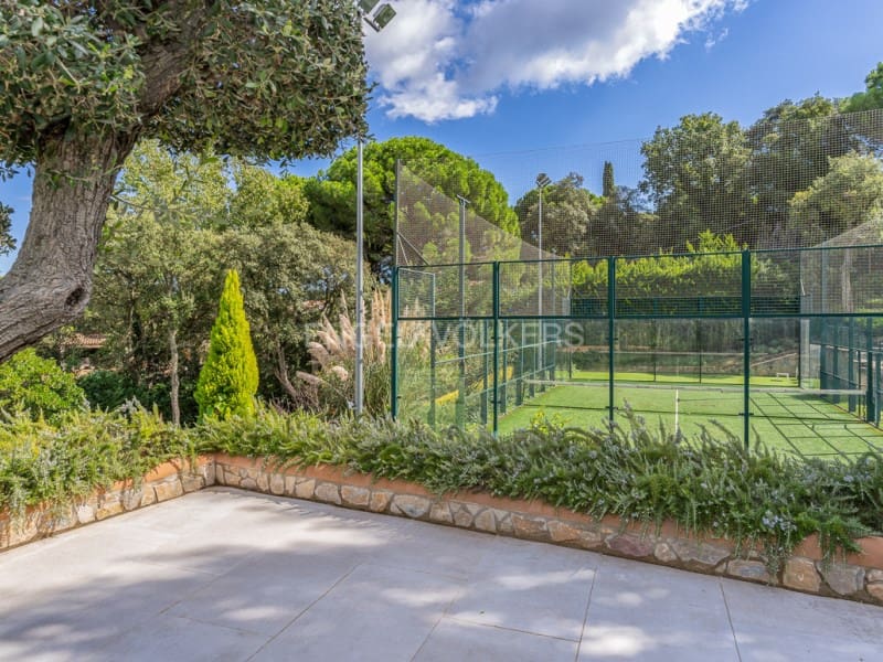 5 bedroom Villa for sale in Santa Cristina d'Aro with pool garage - € 2,500,000 (Ref: 9317734)