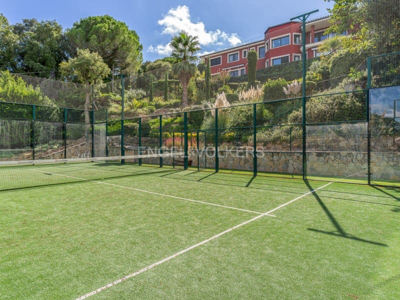 5 bedroom Villa for sale in Santa Cristina d'Aro with pool garage - € 2,500,000 (Ref: 9317734)