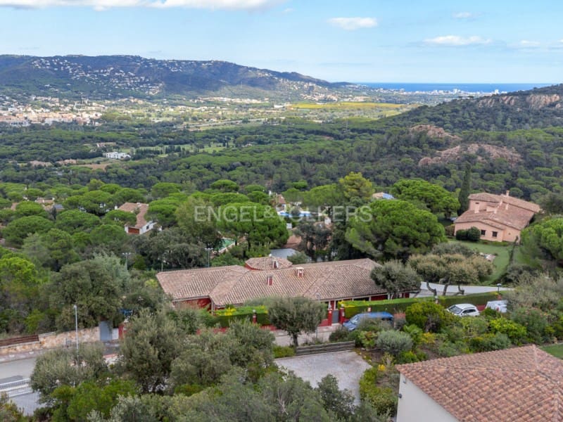 5 bedroom Villa for sale in Santa Cristina d'Aro with pool garage - € 2,500,000 (Ref: 9317734)