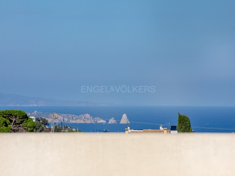 3 bedroom Villa for sale in Begur with pool garage - € 1,050,000 (Ref: 9331067)