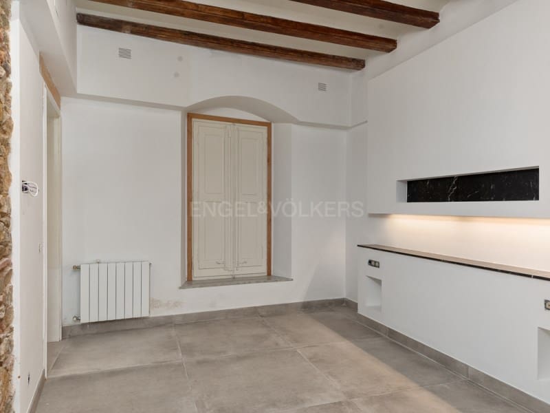 6 sypialnia Finka/Dom wiejski na sprzedaż w Lloret de Mar z garażem - 950 000 € (Ref: 9335498)