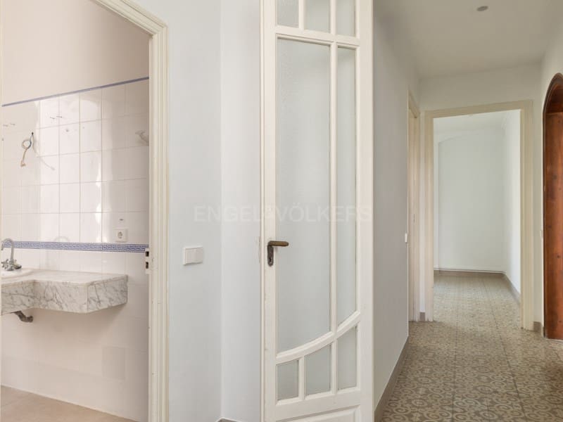 6 sypialnia Finka/Dom wiejski na sprzedaż w Lloret de Mar z garażem - 950 000 € (Ref: 9335498)