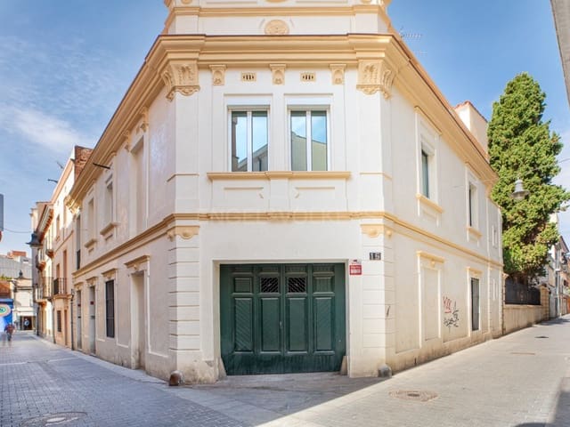 6 camera da letto Finca/Casa di Campagna in vendita in Centre, Lloret de Mar con garage - 950.000 € (Rif: 9335498)