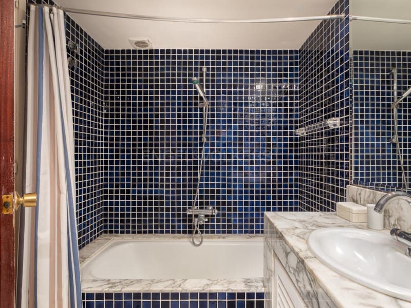 4 bedroom Flat for sale in Blanes with garage - € 575,000 (Ref: 9347720)