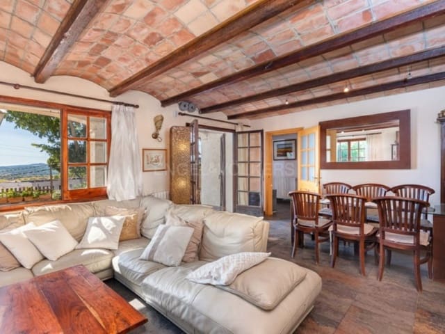 6 slaapkamer Villa te koop in Platja d'Aro, Castell-Platja d'Aro met garage - € 875.000 (Ref: 9362860)