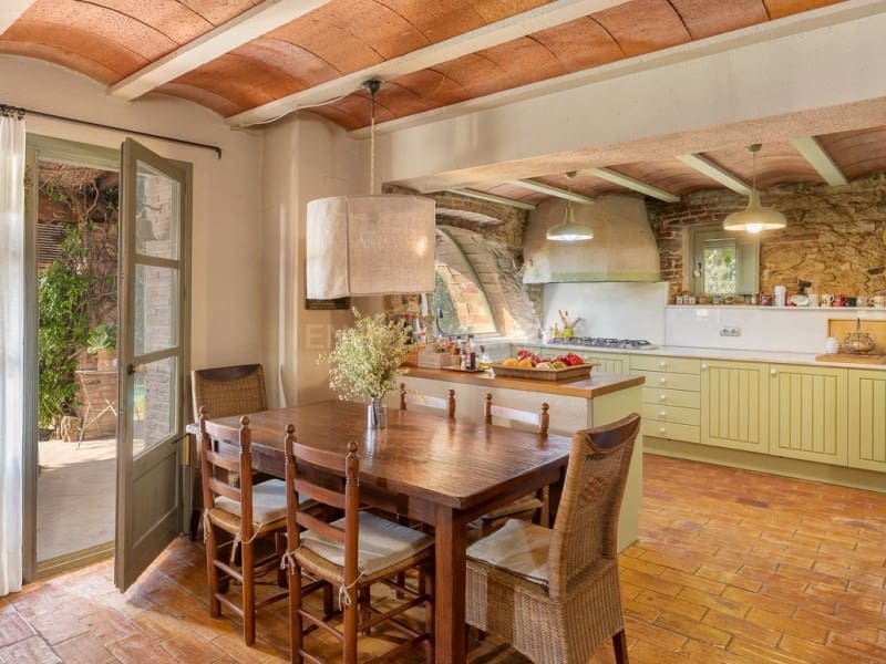 5 slaapkamer Finca/Landhuis te koop in Massanes met zwembad garage - € 920.000 (Ref: 9368972)