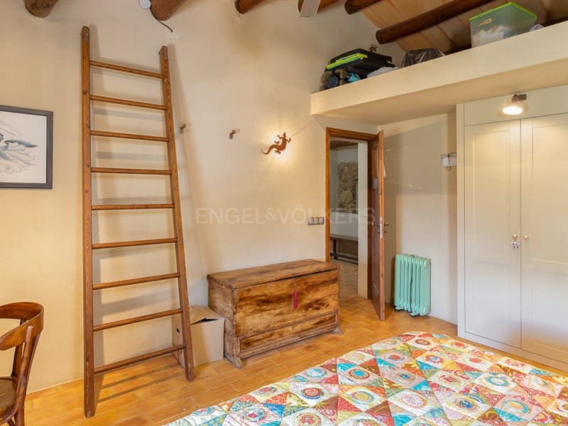 5 slaapkamer Finca/Landhuis te koop in Massanes met zwembad garage - € 920.000 (Ref: 9368972)