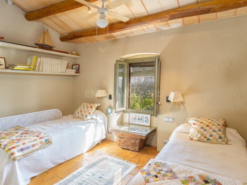 5 slaapkamer Finca/Landhuis te koop in Massanes met zwembad garage - € 920.000 (Ref: 9368972)