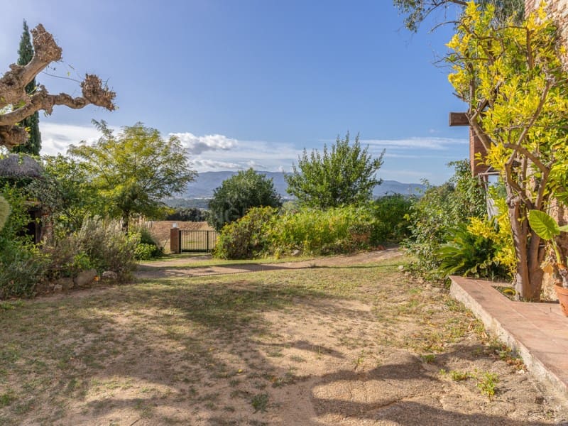 5 slaapkamer Finca/Landhuis te koop in Massanes met zwembad garage - € 920.000 (Ref: 9368972)